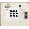 Kadın Black Cats Kadın Kayık Yaka Sweatshirt Beyaz