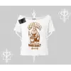 Kayık Yaka Tshirt Cute Capybara Enjoying Ramen Noodles Artwork