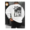Manfinity EMRG Figure & Letter Graphic Sweatshirt Beyaz