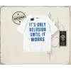 Unisex Its Only Delusion Oversize Unisex Tişört Beyaz