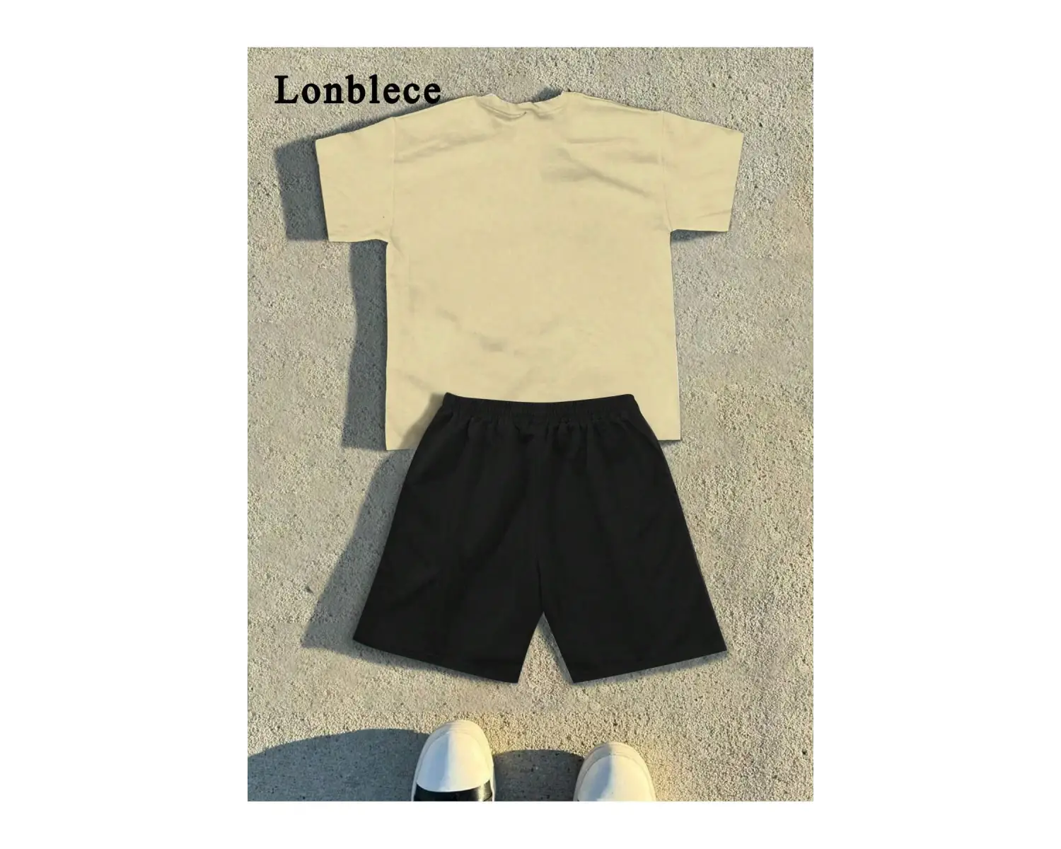 2 adet/takım Erkek Yaz Rahat Spor Düz Renk Mürettebat Tişört ve Şort Takımı