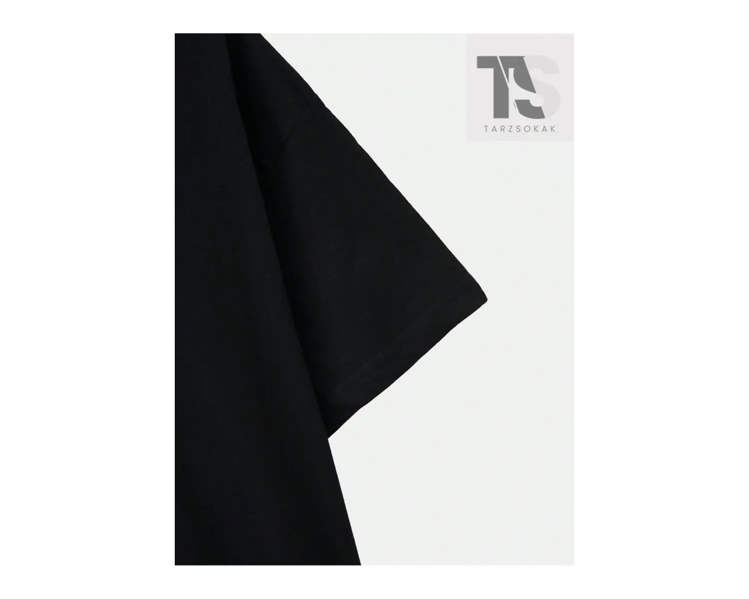 Academia Kedi Grafikli Düşük Omuzlu Tişört