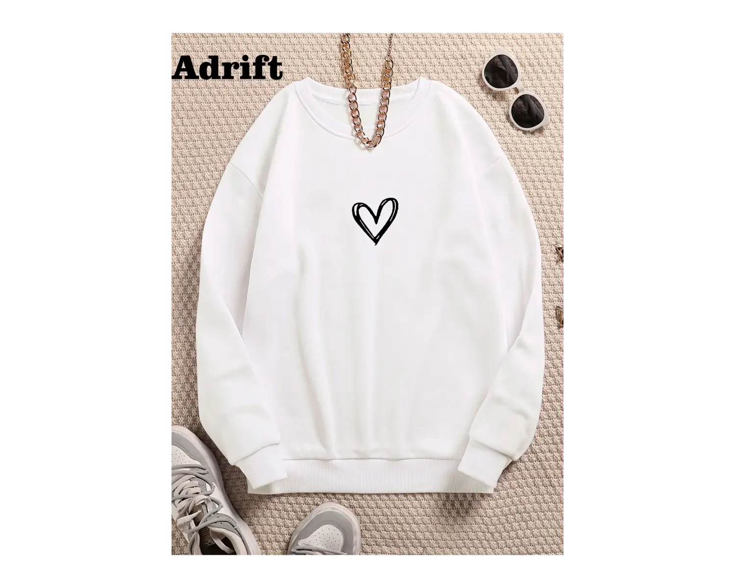 Adrif Minimal Kalp Renkli Oversize Bisiklet Yaka Pamuklu Sweatshirt Beyaz