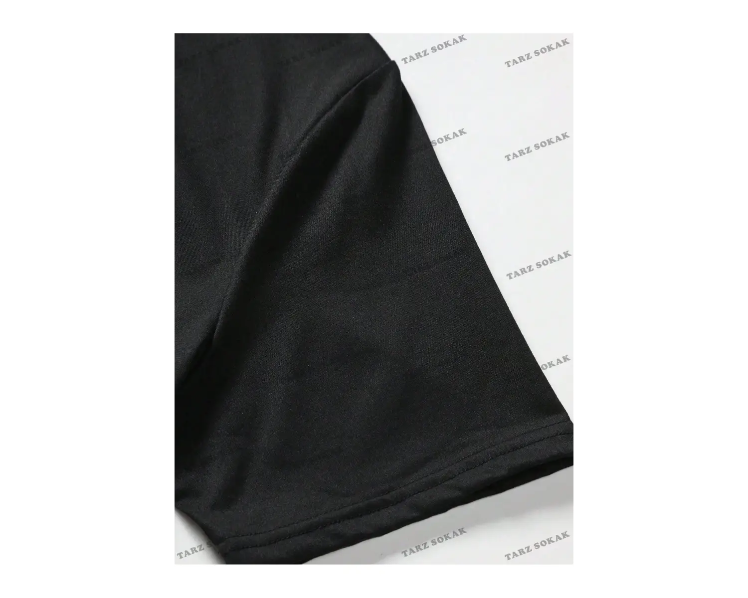 ALT/ÜST T-SHİRT VE ŞORT TAKIMI  KOD ALT158