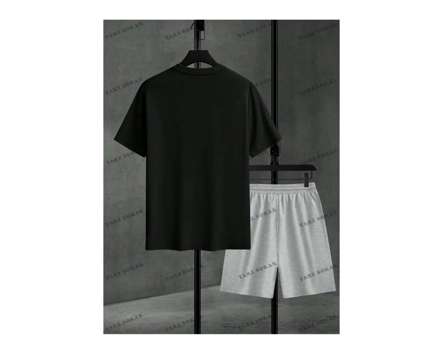 ALT/ÜST T-SHİRT VE ŞORT TAKIMI  KOD ALT162