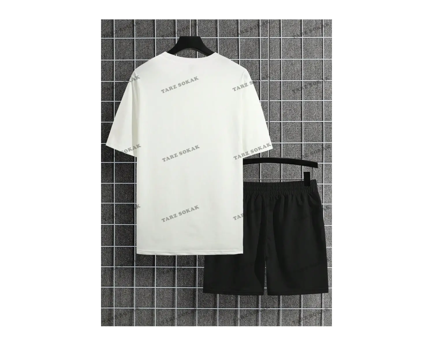 ALT/ÜST T-SHİRT VE ŞORT TAKIMI  KOD ALT166