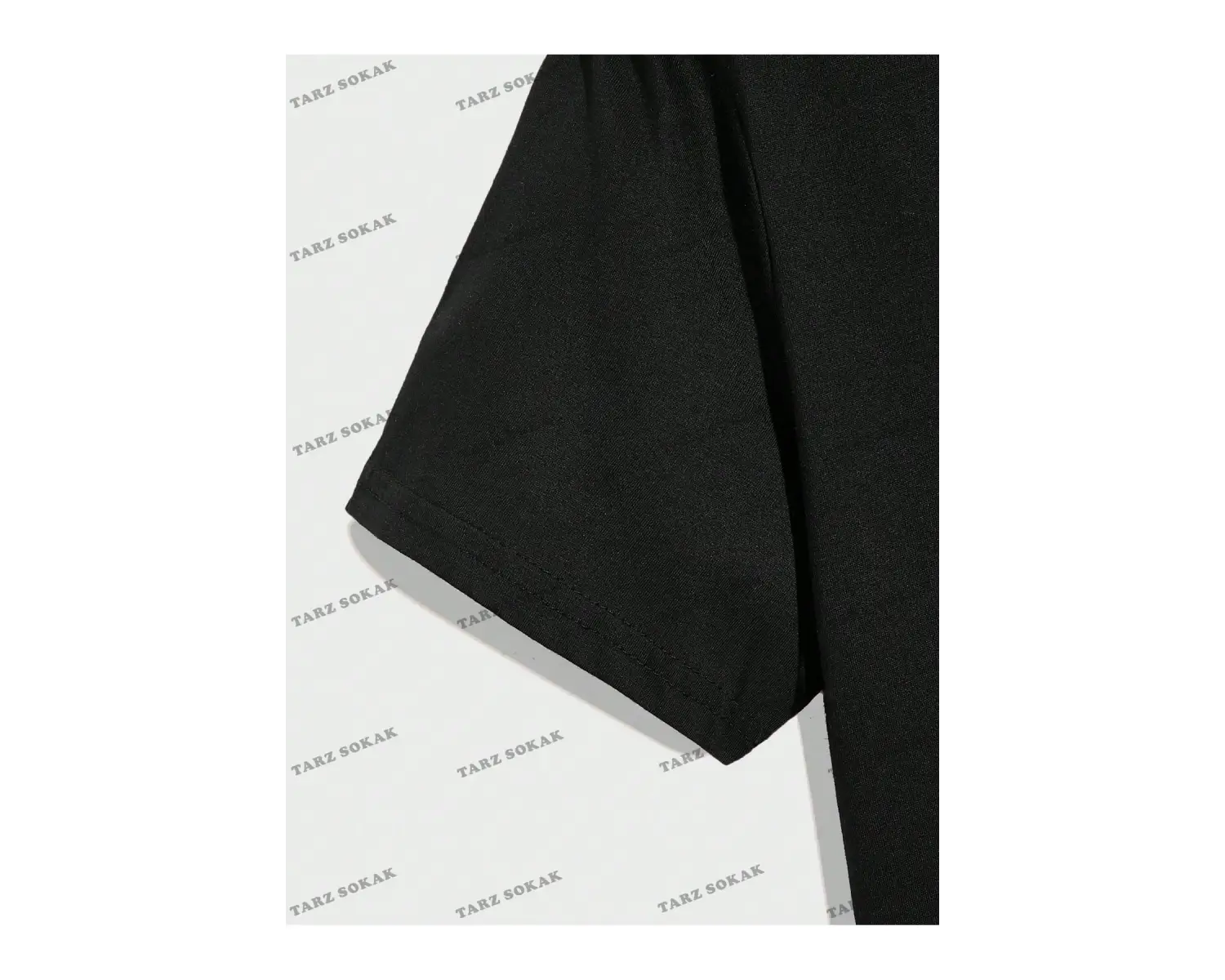 ALT/ÜST T-SHİRT VE ŞORT TAKIMI  KOD ALT174