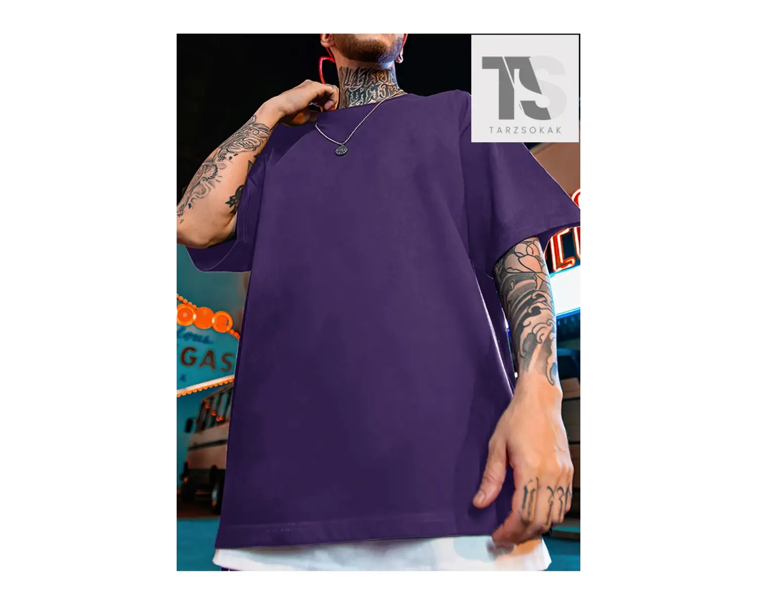 Anime Erkekler Figür ve Harf Grafikli Tişört