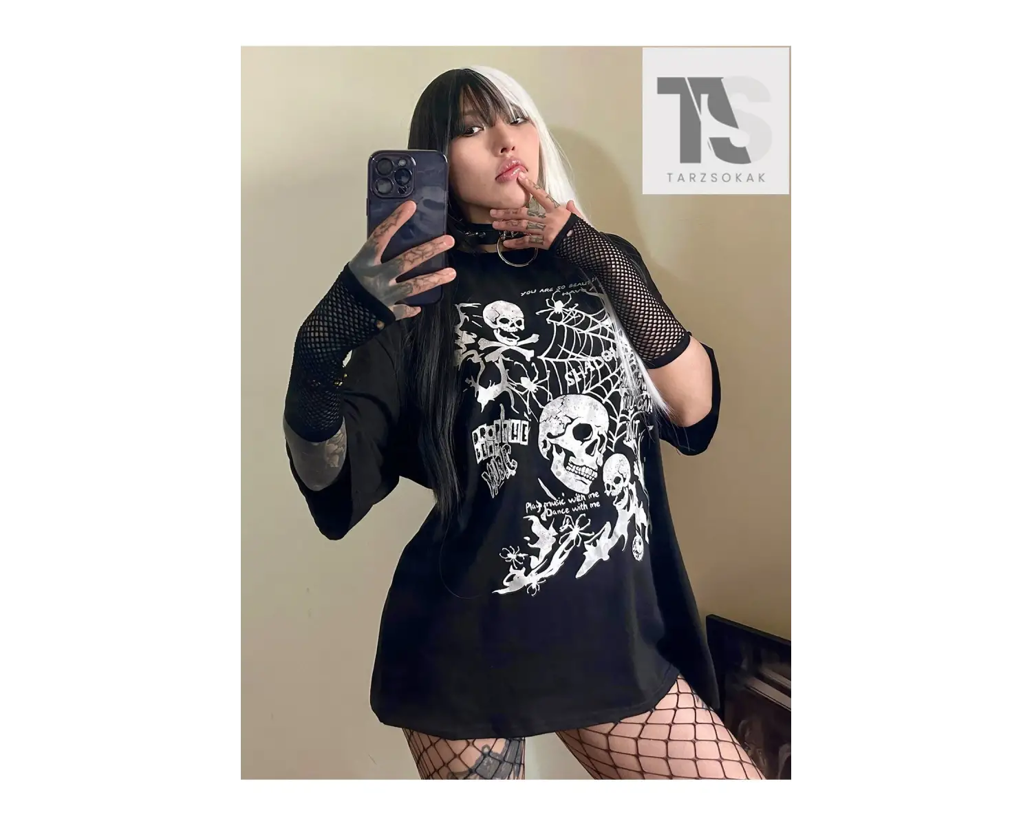 Anime Kafatası Baskı Damla Omuz Tişört