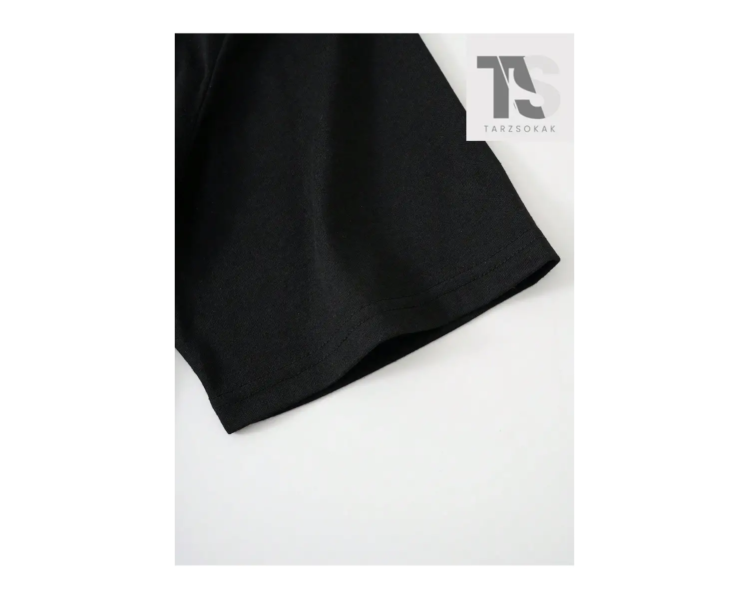 Arkası Göz Desenli Kısa Kollu Erkek Tişört