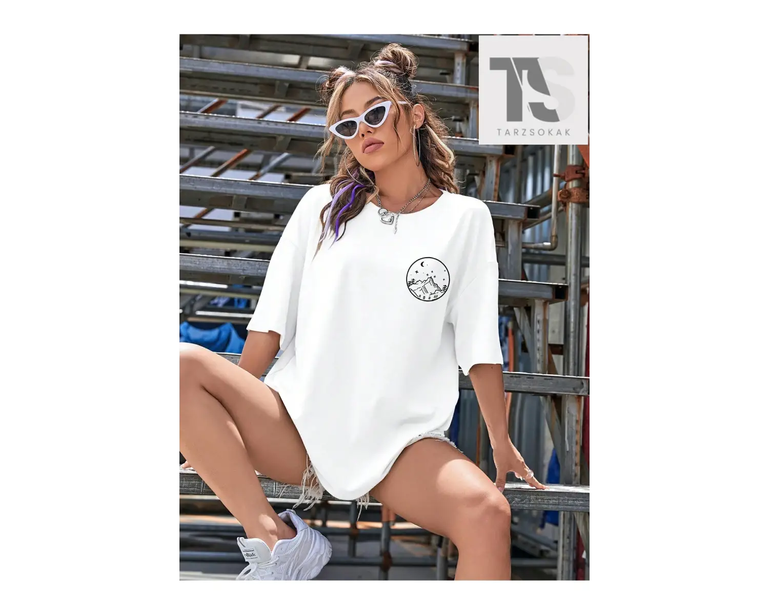Ay Ve Güneş Baskılı Düşük Omuz Oversize Tişört