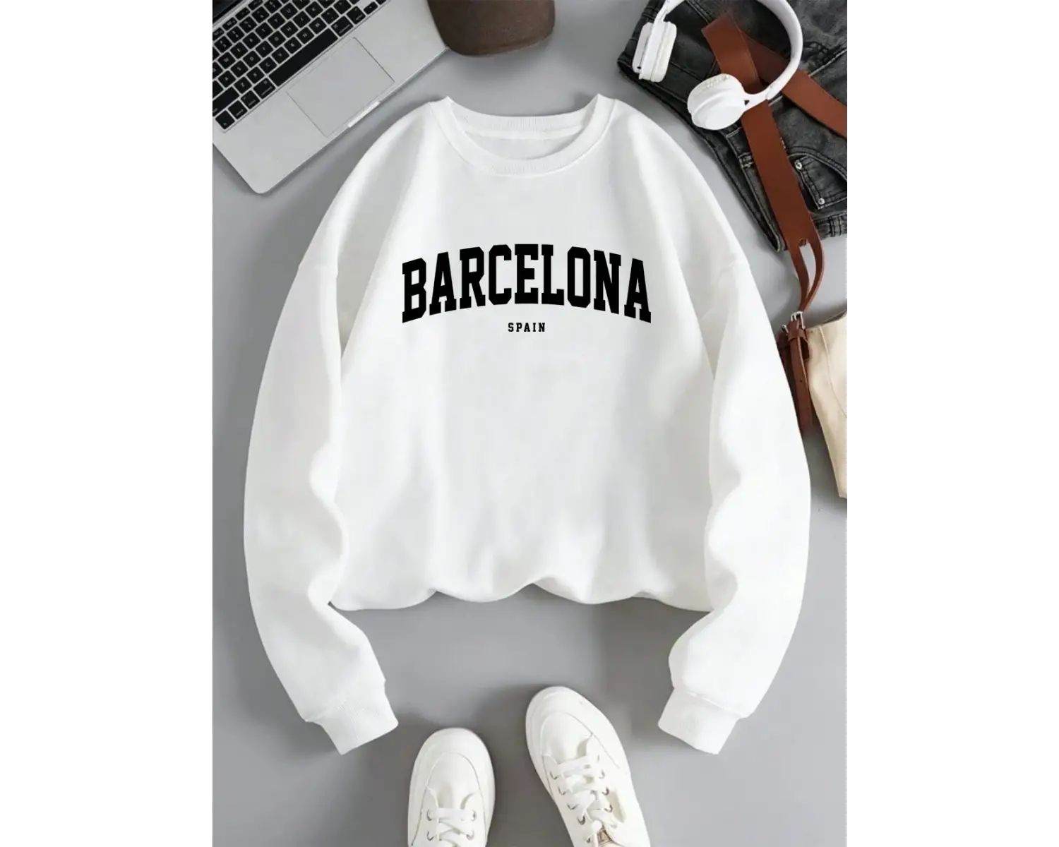 Barcelona España Mektup Baskı Kadın Kazak Polar Rahat Kazak O-Boyun Sonbahar Streetweet Gevşe