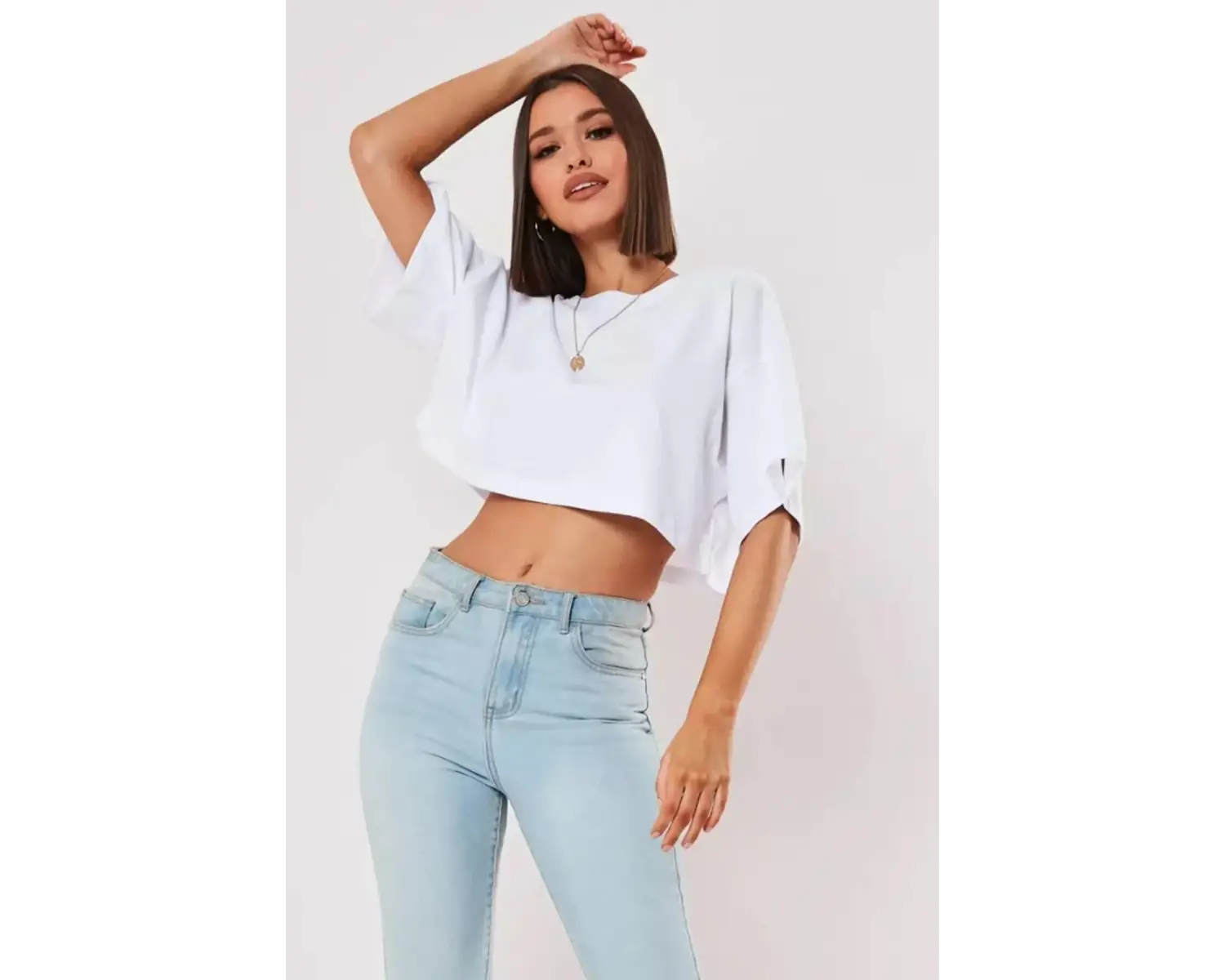 Beyaz %100 Pamuk Bisiklet Yaka Oversize Crop T-shirt