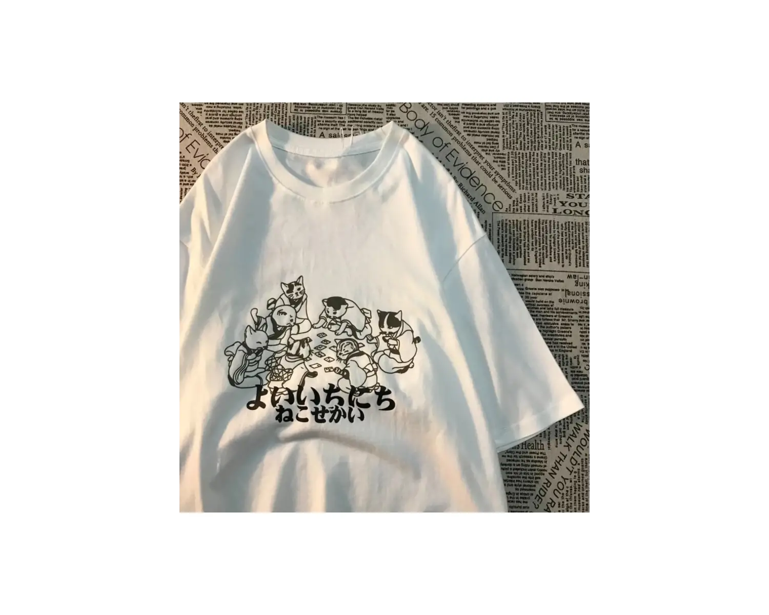 Beyaz Bana Her Koşulların Altında Bir Sigara Vermeyin Tshirt Komik Sözler Alıntı T