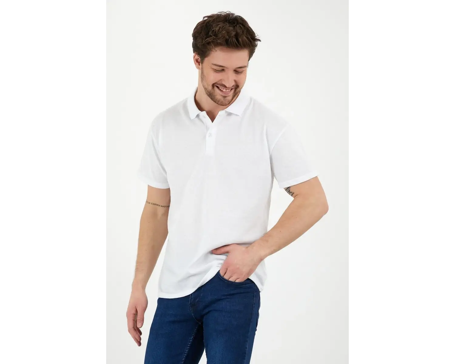 Beyaz Dar/slim Fitt Polo Yaka Tshirt.