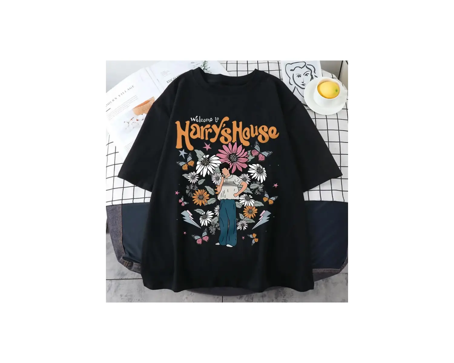 Beyaz Harrys House Yaz Manga Grafik Tee Yumuşak Özgünlük Dilim Yaşam Birey