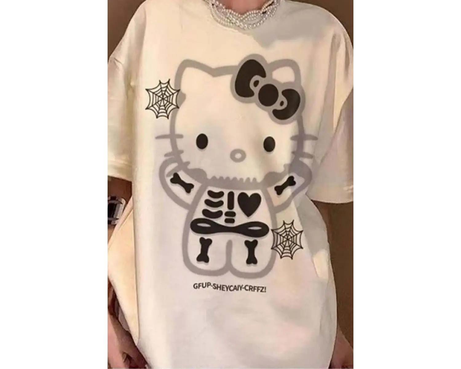Beyaz Hello Kitty Spooky Skeleton Unisex