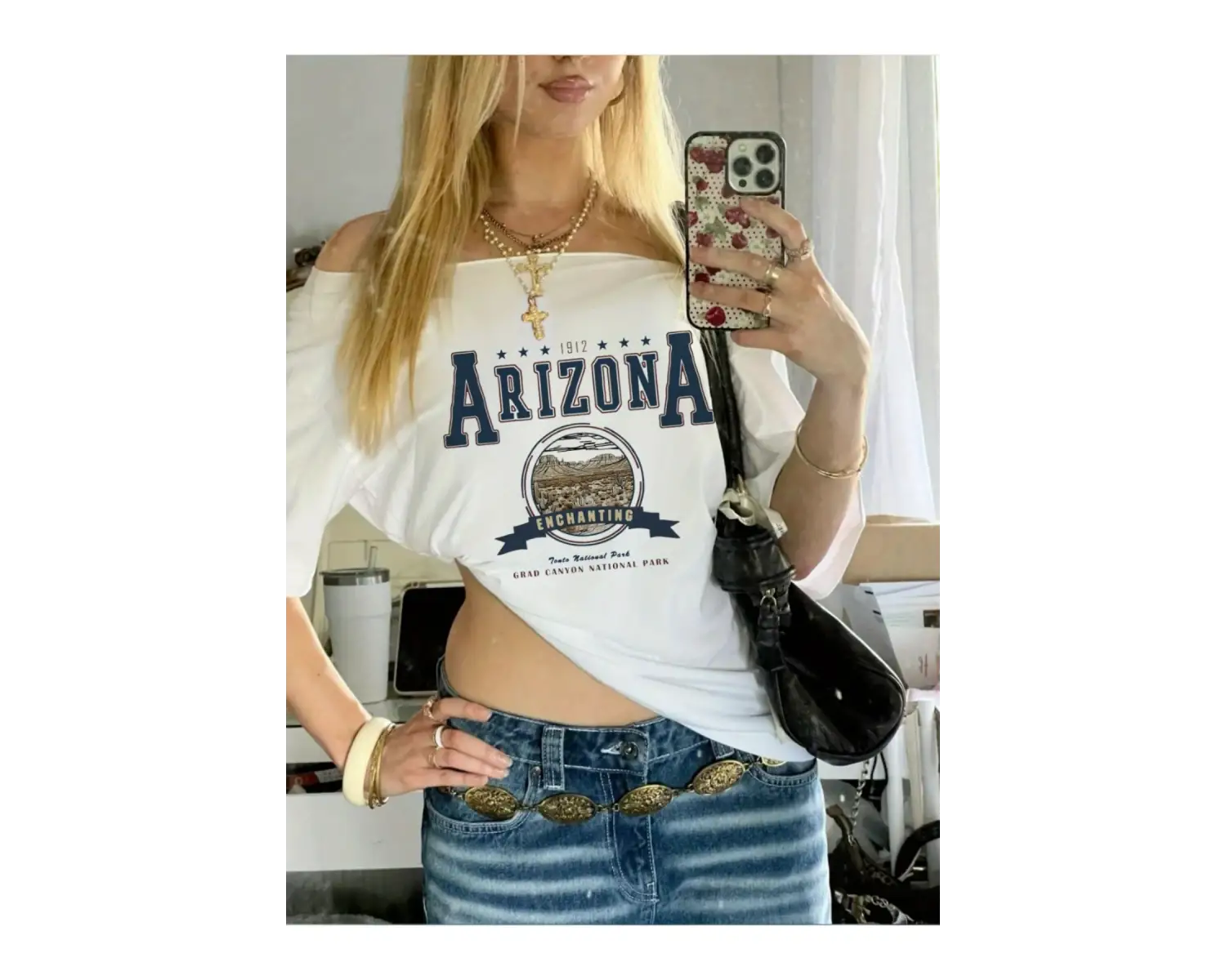 Beyaz Kadın Düşük Omuz Kayık Yaka Arizona Baskılı