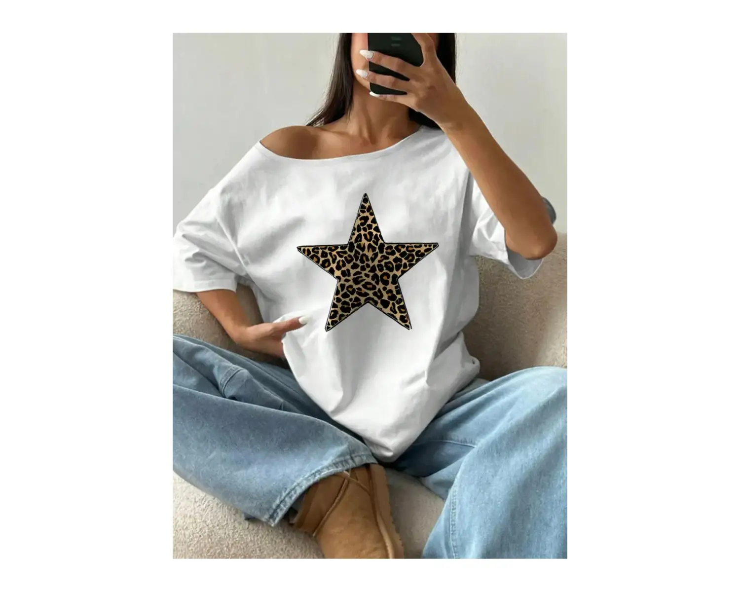 Beyaz Kadın Düşük Omuz Kayık Yaka Baskılı