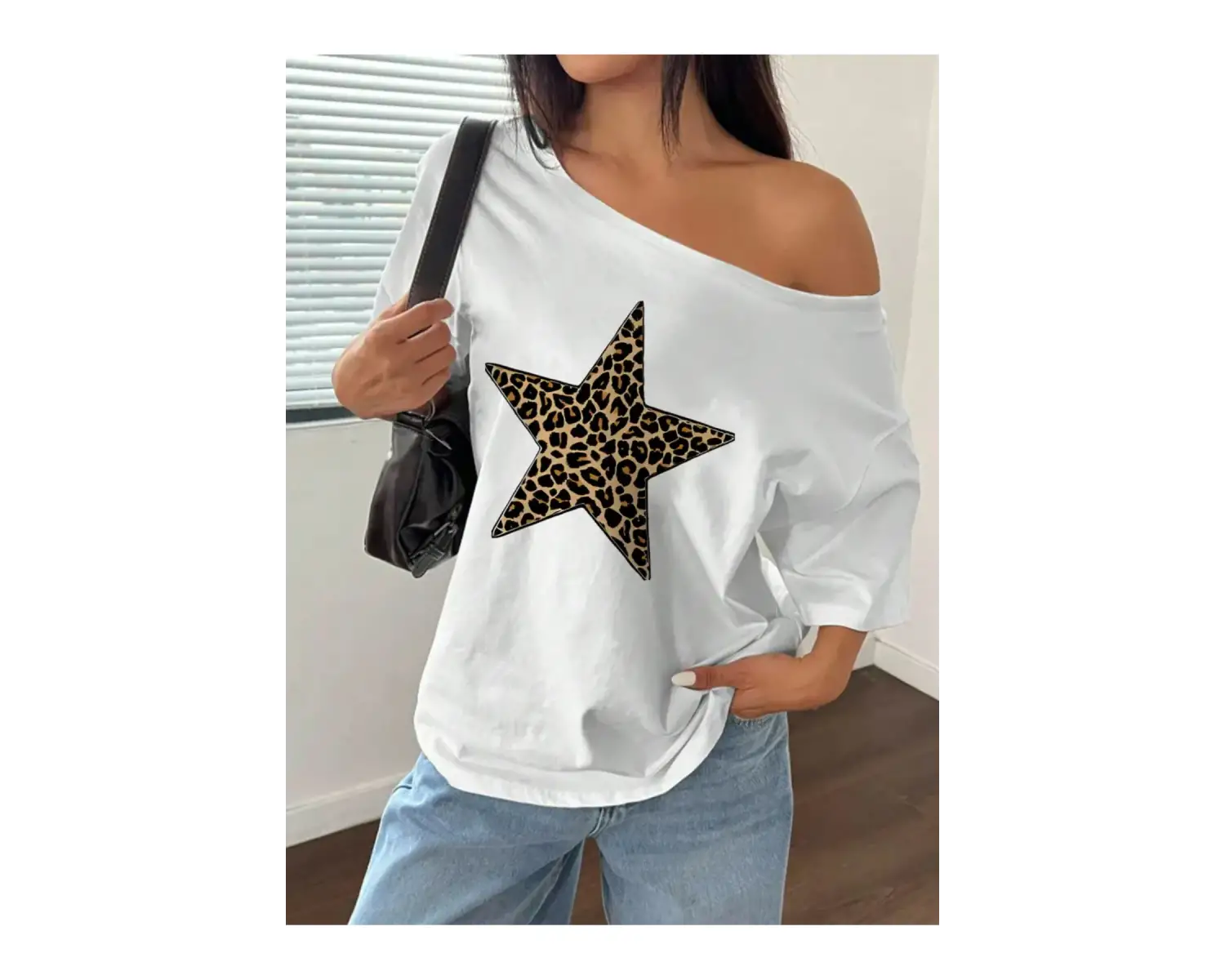 Beyaz Kadın Düşük Omuz Kayık Yaka Baskılı