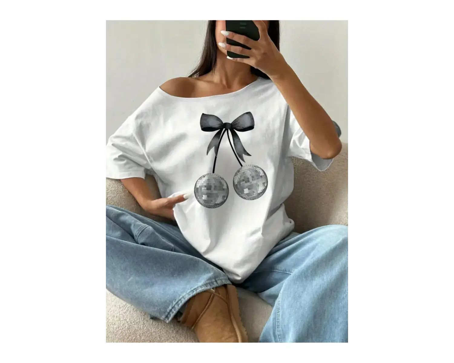 Beyaz Kadın Düşük Omuz Kayık Yaka Baskılı