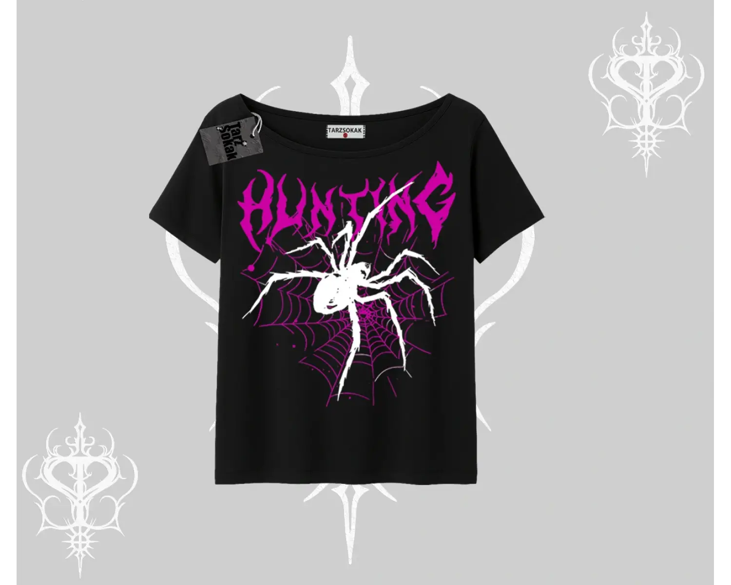 Beyaz Kayık yaka Tişört Autumn Spider