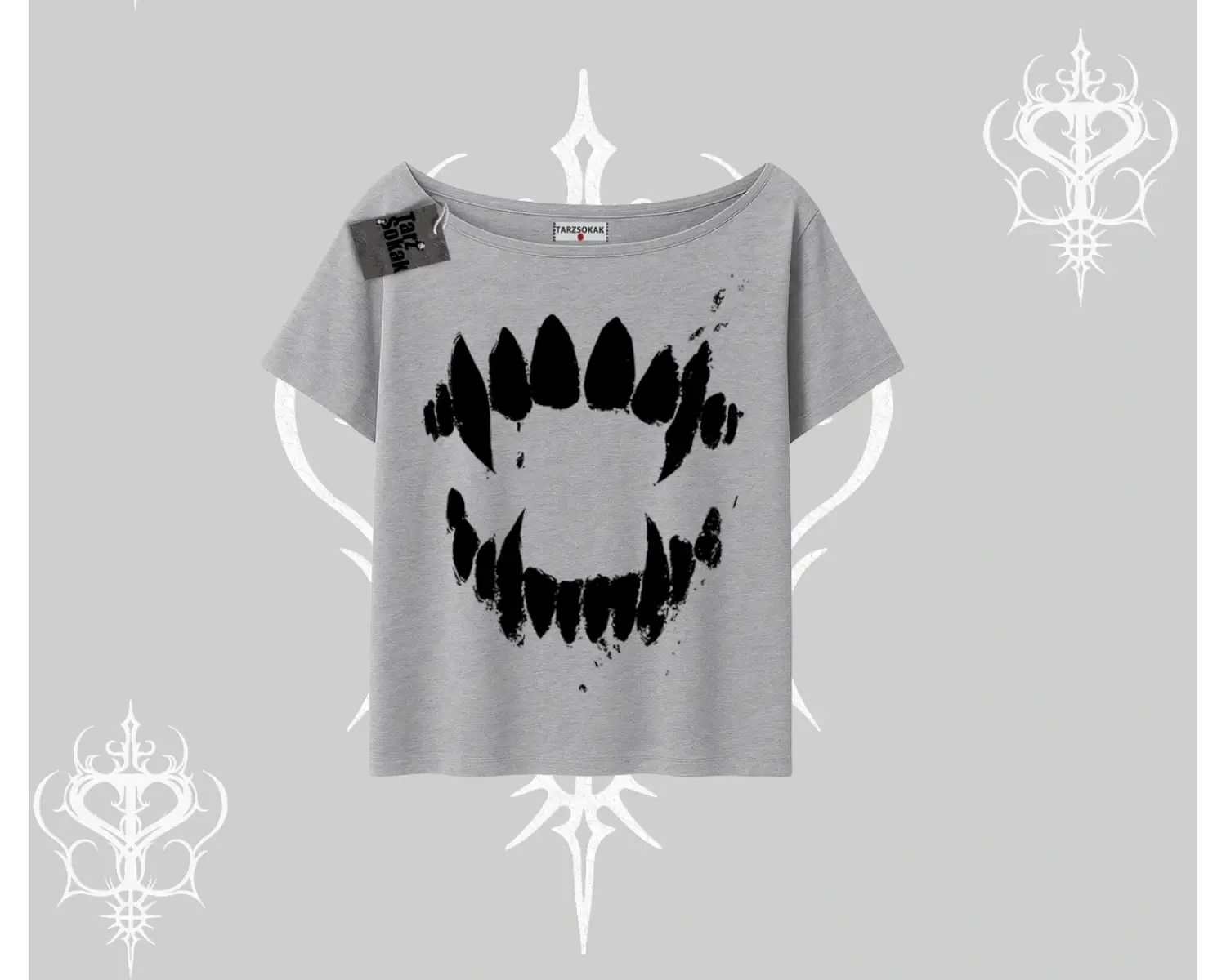 Beyaz Kayık yaka Tişört Vampir Dış