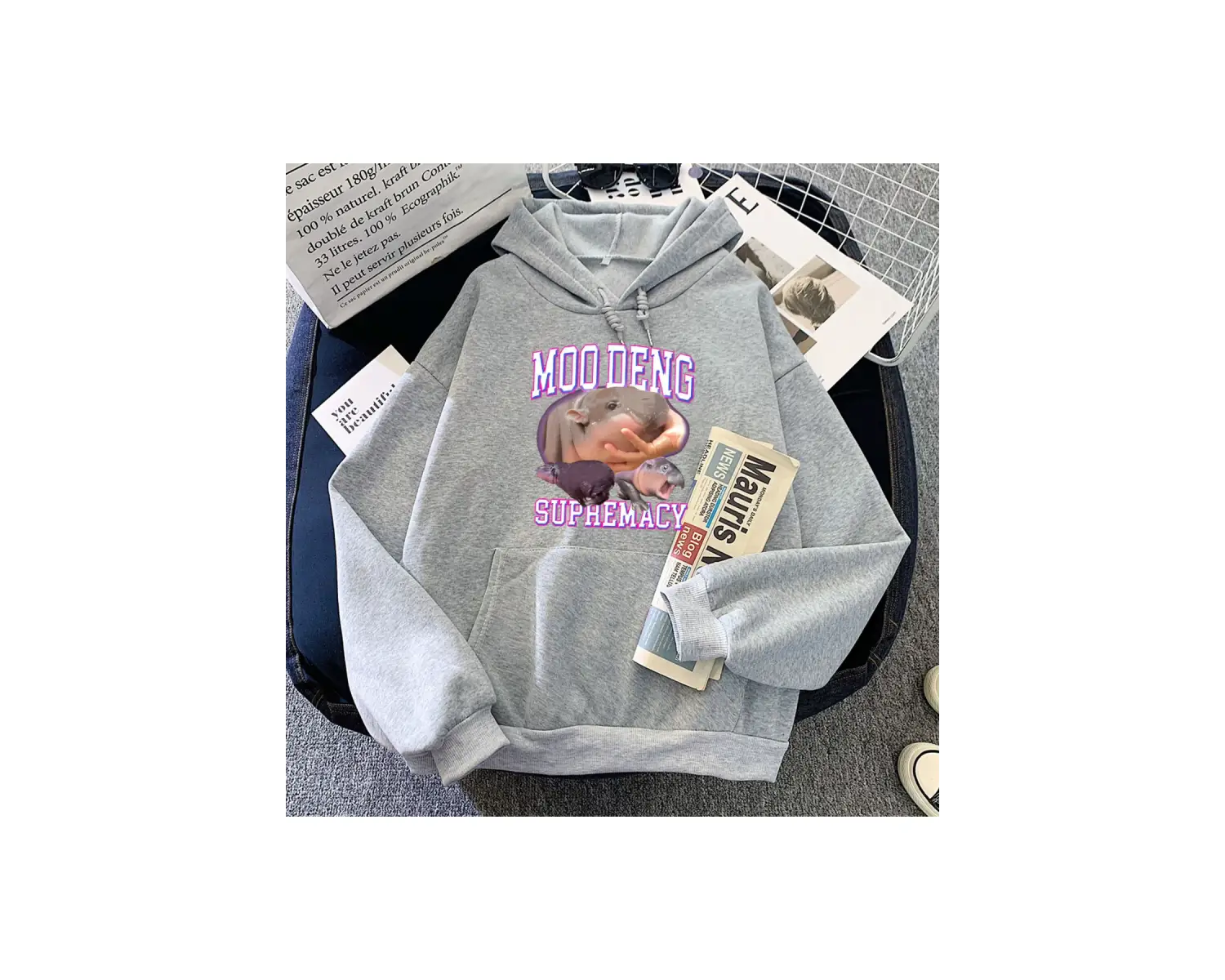 Beyaz kıyafetleri Moo Deng sevimli Hippo grafiku u kari