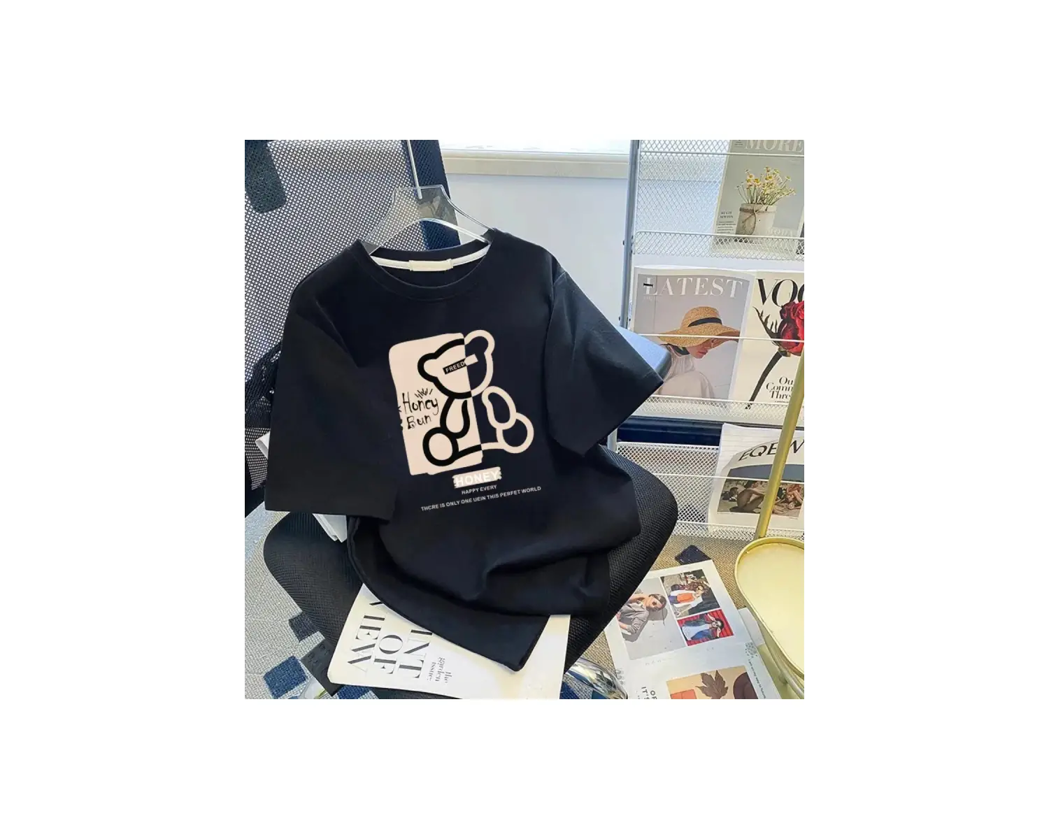 Beyaz Marka Tee Vintage Yaz Sokak Grafik