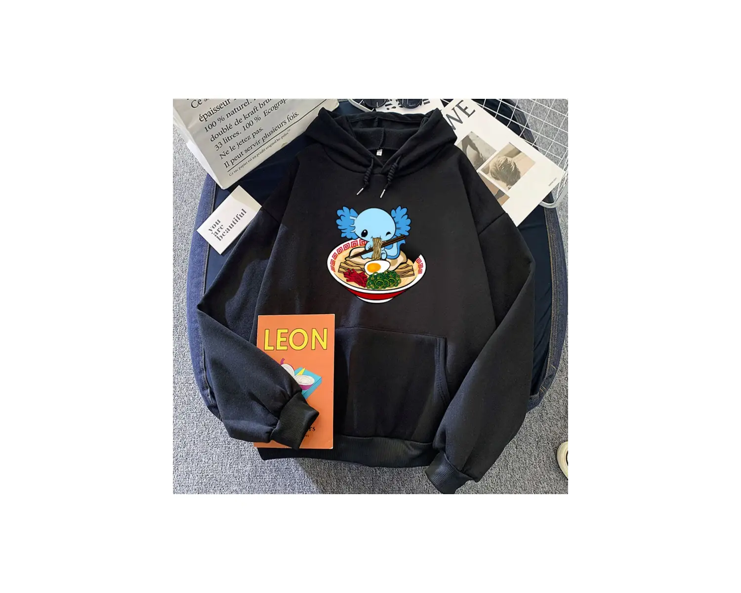 Beyaz Mavi Axolotl yeme Ra grafik HoodiesKawaii Kawaii bas