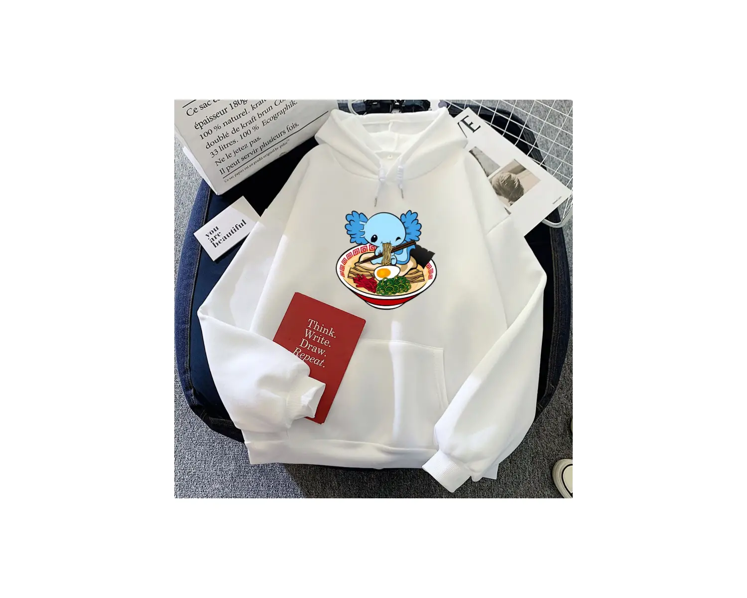 Beyaz Mavi Axolotl yeme Ra grafik HoodiesKawaii Kawaii bas