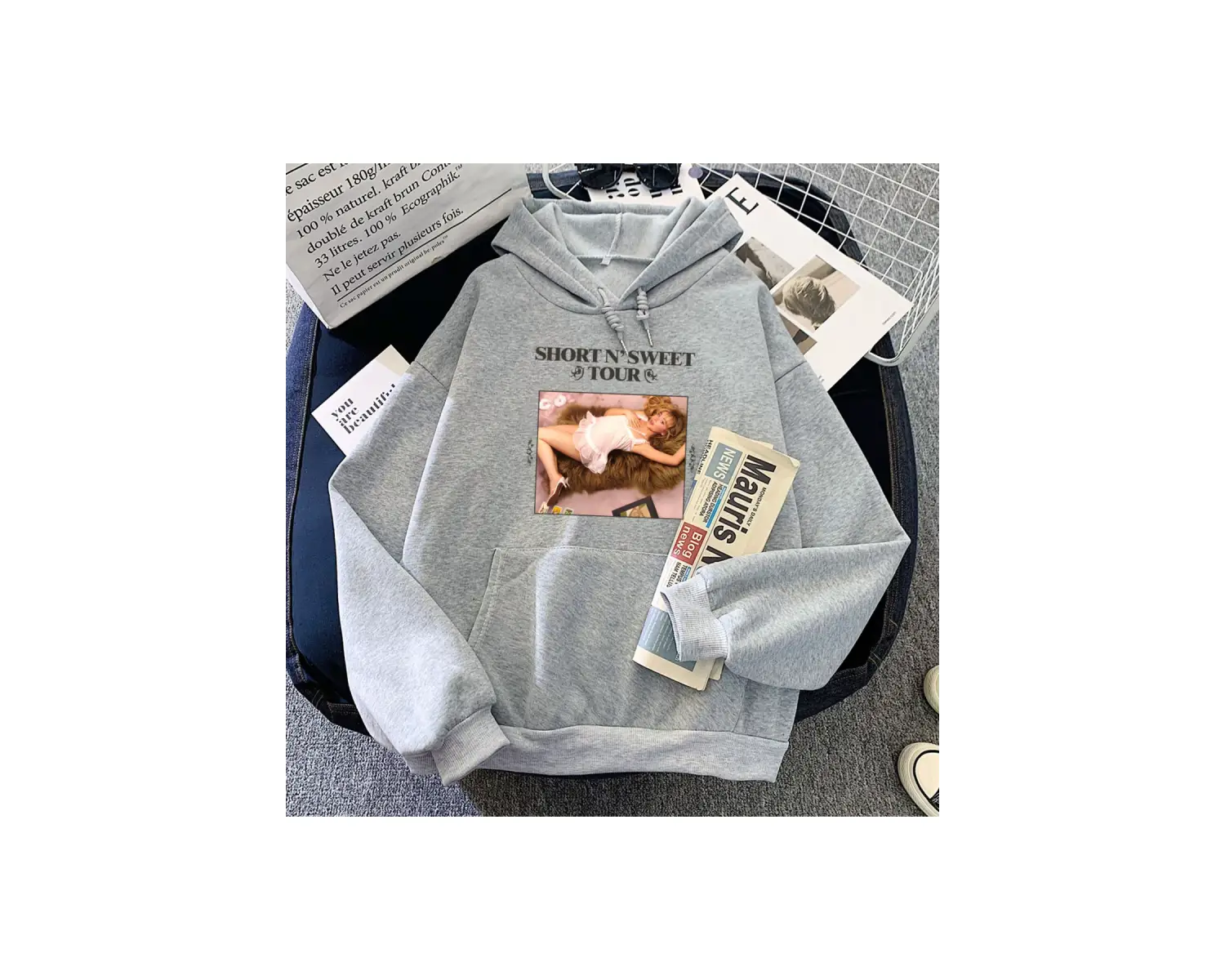 Beyaz Sabrina Carpenter Hoodies kısa tatlı tur rahat Singer dera