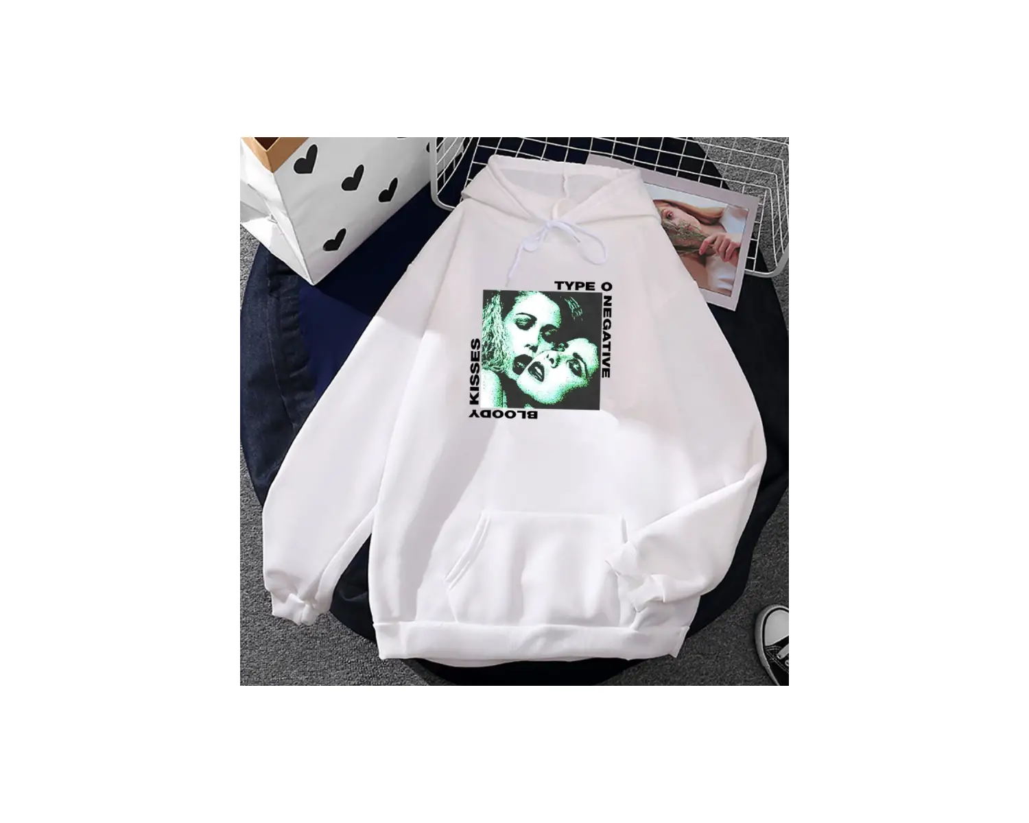 Beyaz Unisex Kanlı öpücükler tipi O negatif Rock Band ağır zihinsel moda kı