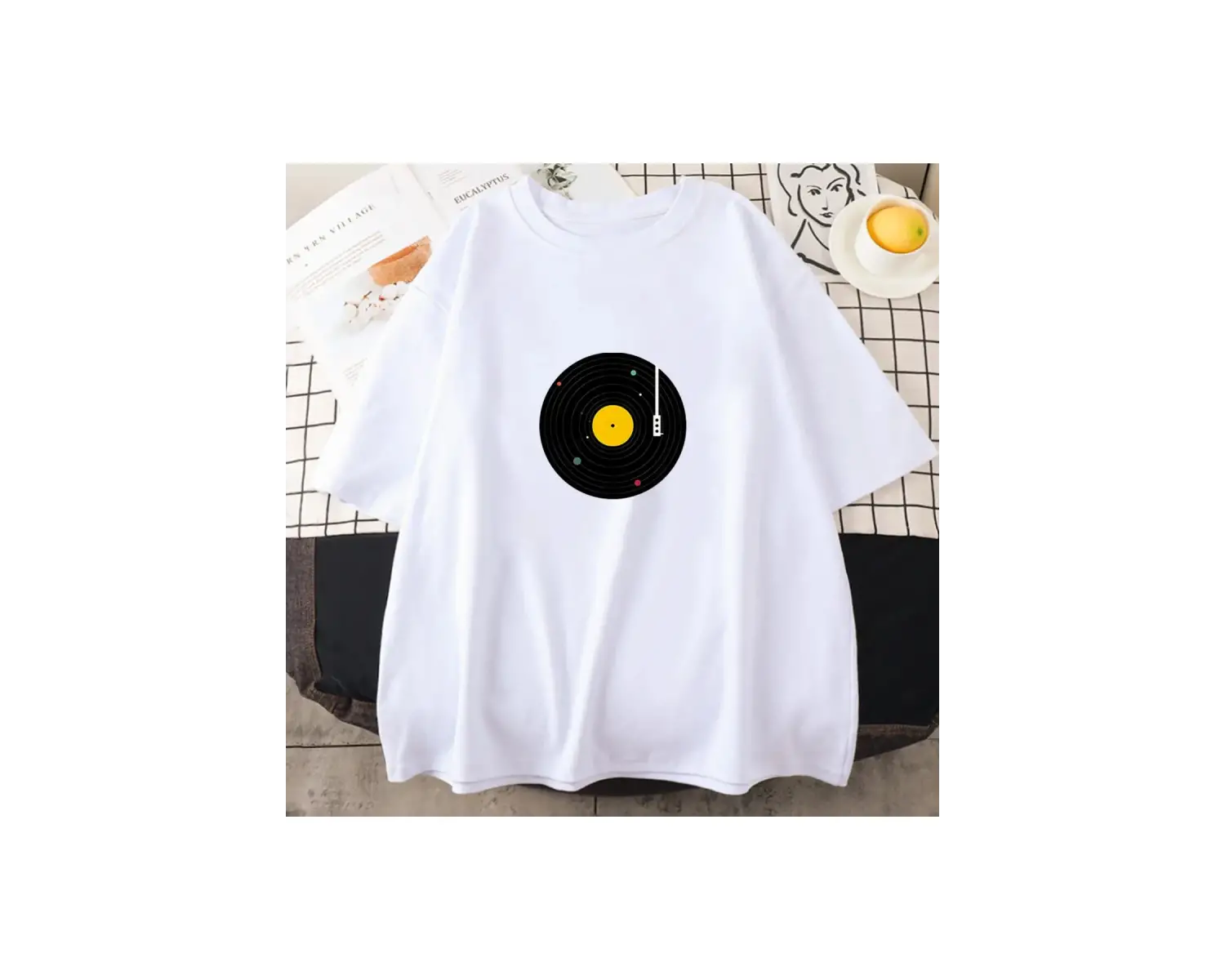 Beyaz Vintage Müzik Grafik Baskı Retro yetişkin Tshirt Moldova Üs