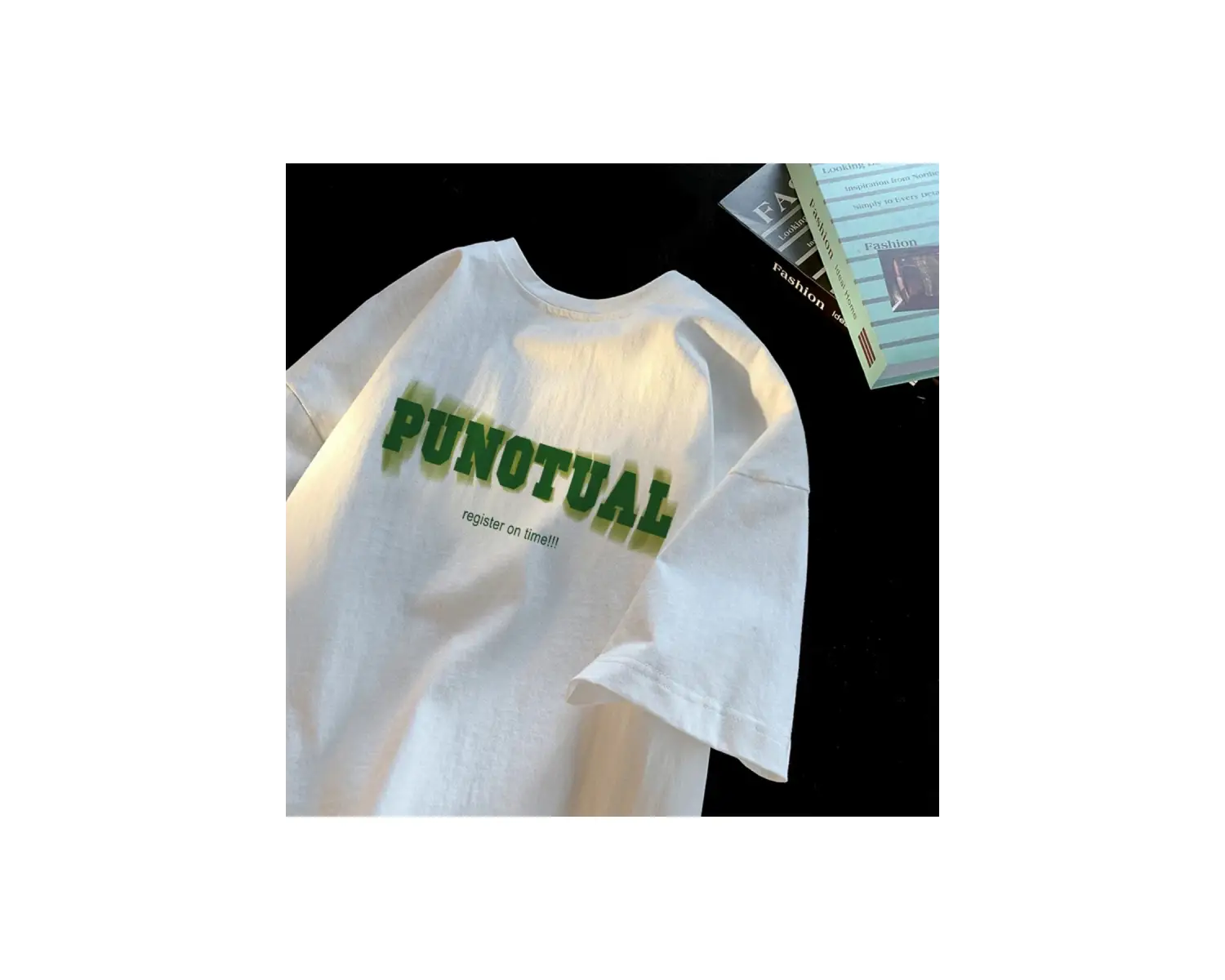 Beyaz Yaz Trendi Yaz Üst Hong Kong Faionable Grafik Tees Unisex Ca