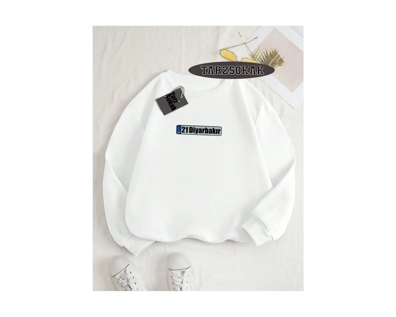Biskilet Yaka Sweatshirt Beyaz 21 Diyarbakır Özel Tasarım Plaka Detaylı
