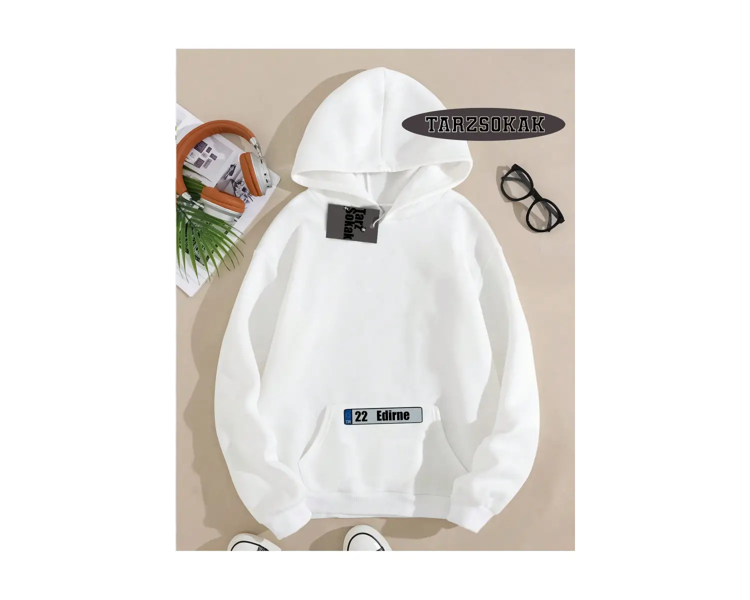 Biskilet Yaka Sweatshirt Beyaz 22 Edirne Özel Tasarım Plaka Detaylı