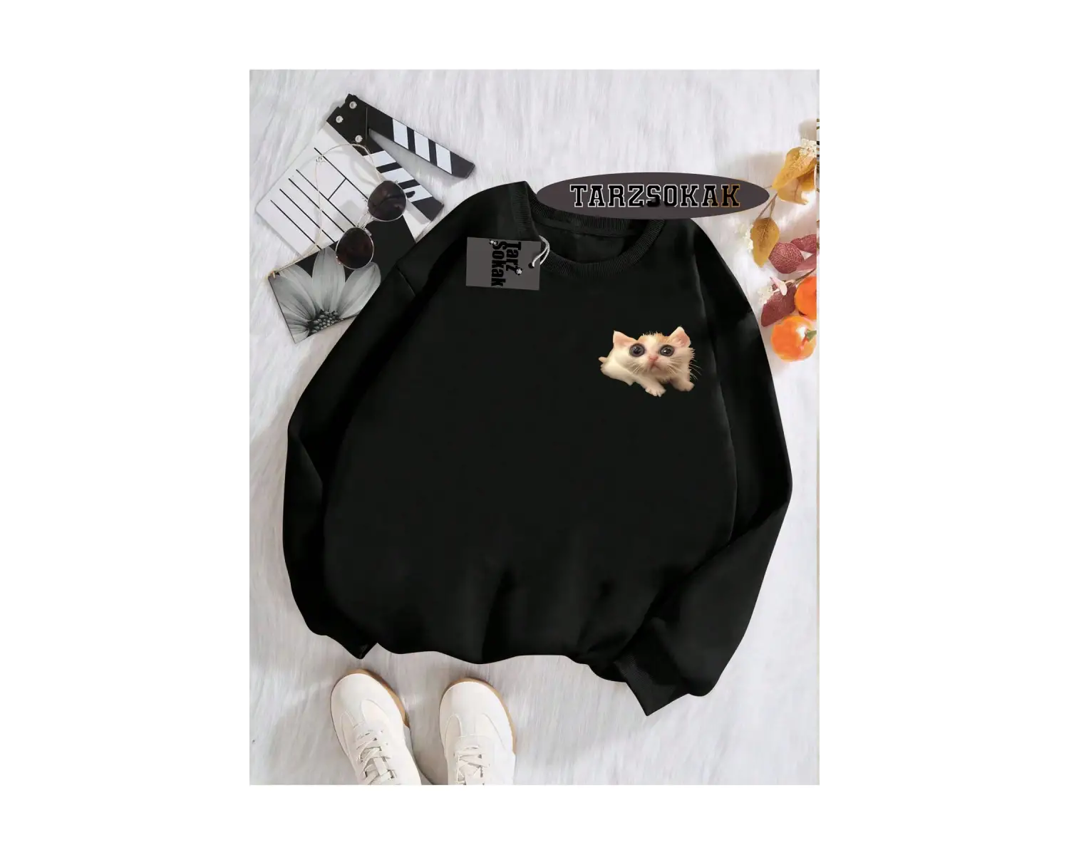 Biskilet Yaka Sweatshirt Beyaz EL GATO Özel Tasarım