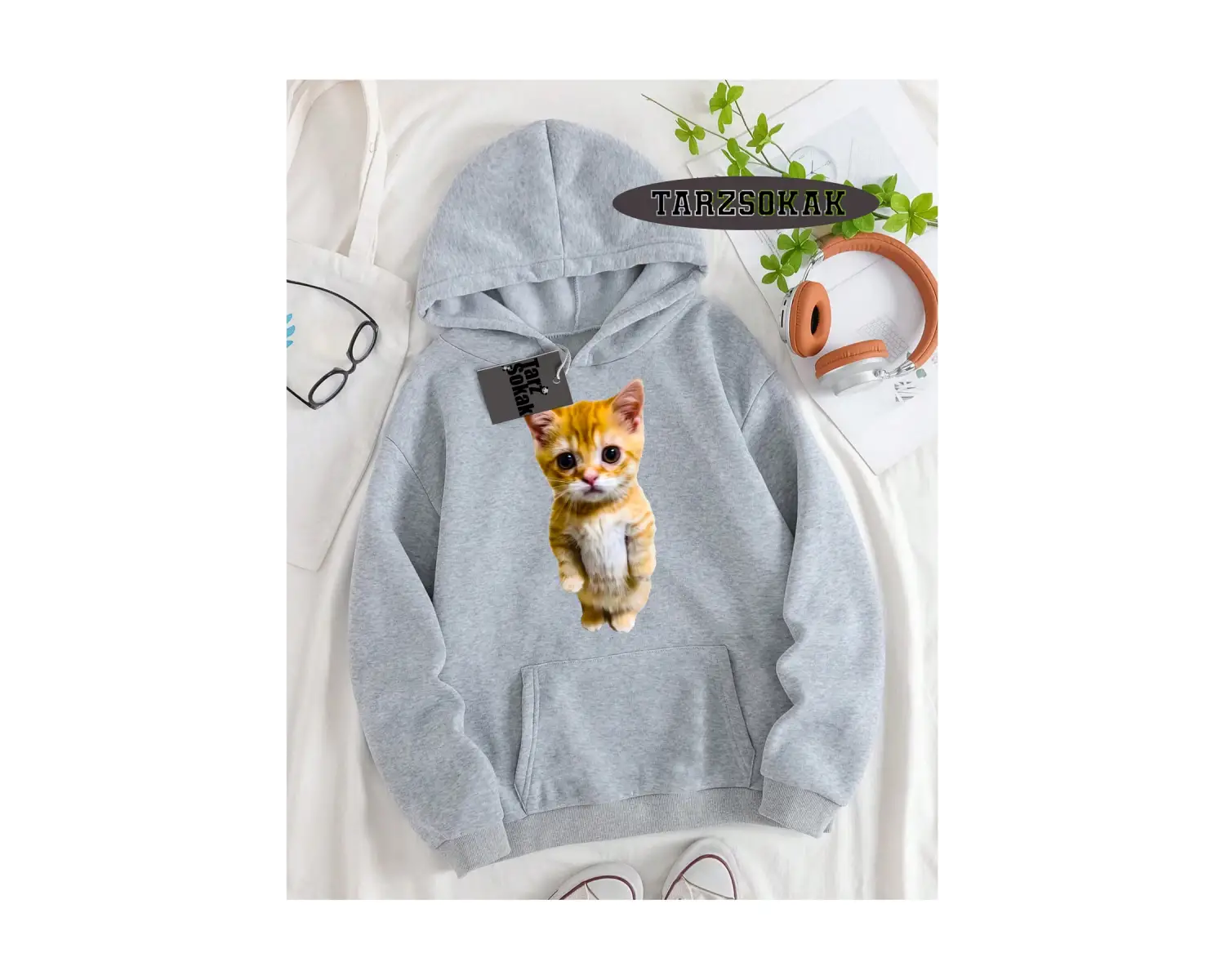 Biskilet Yaka Sweatshirt Beyaz EL GATO Özel Tasarım