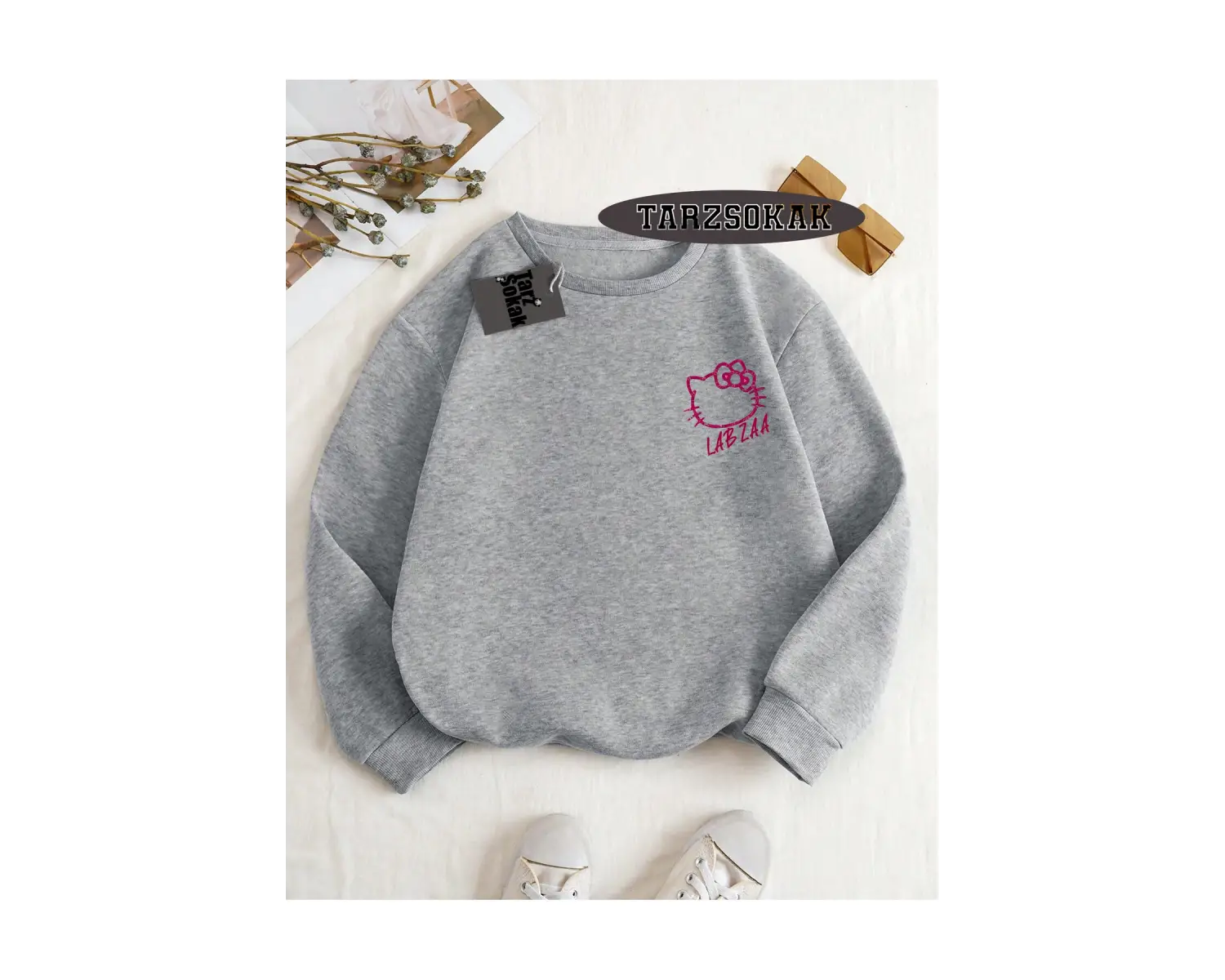 Biskilet Yaka Sweatshirt Beyaz LABZA HELLO KİTTY Özel Tasarım