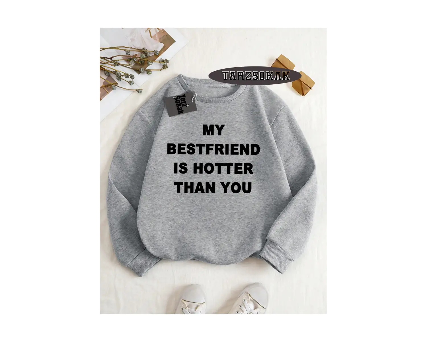 Biskilet Yaka Sweatshirt Beyaz my Bestfriend Özel Tasarım