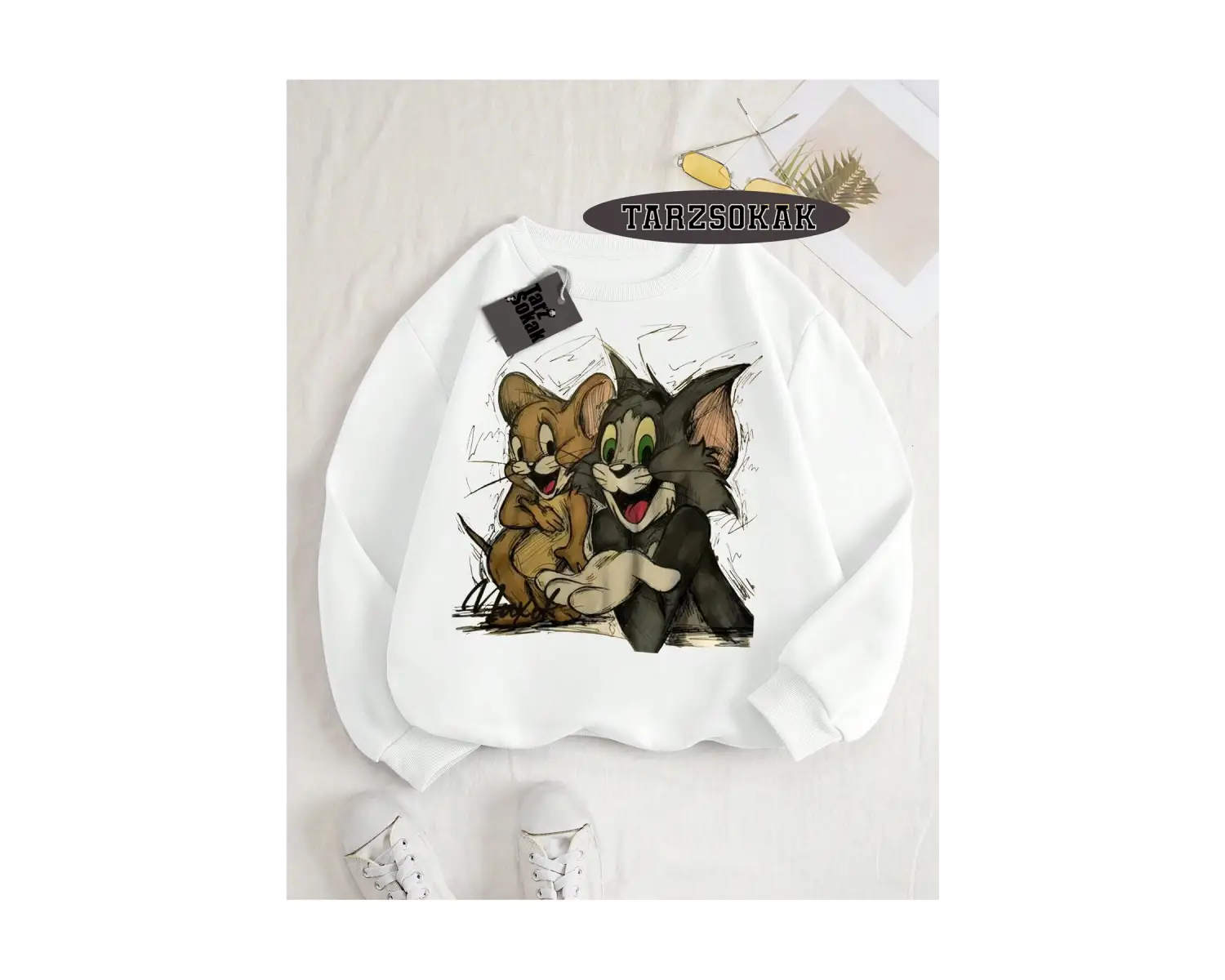 Biskilet Yaka Sweatshirt Beyaz Tom And Jerry Cartoons Özel Tasarım