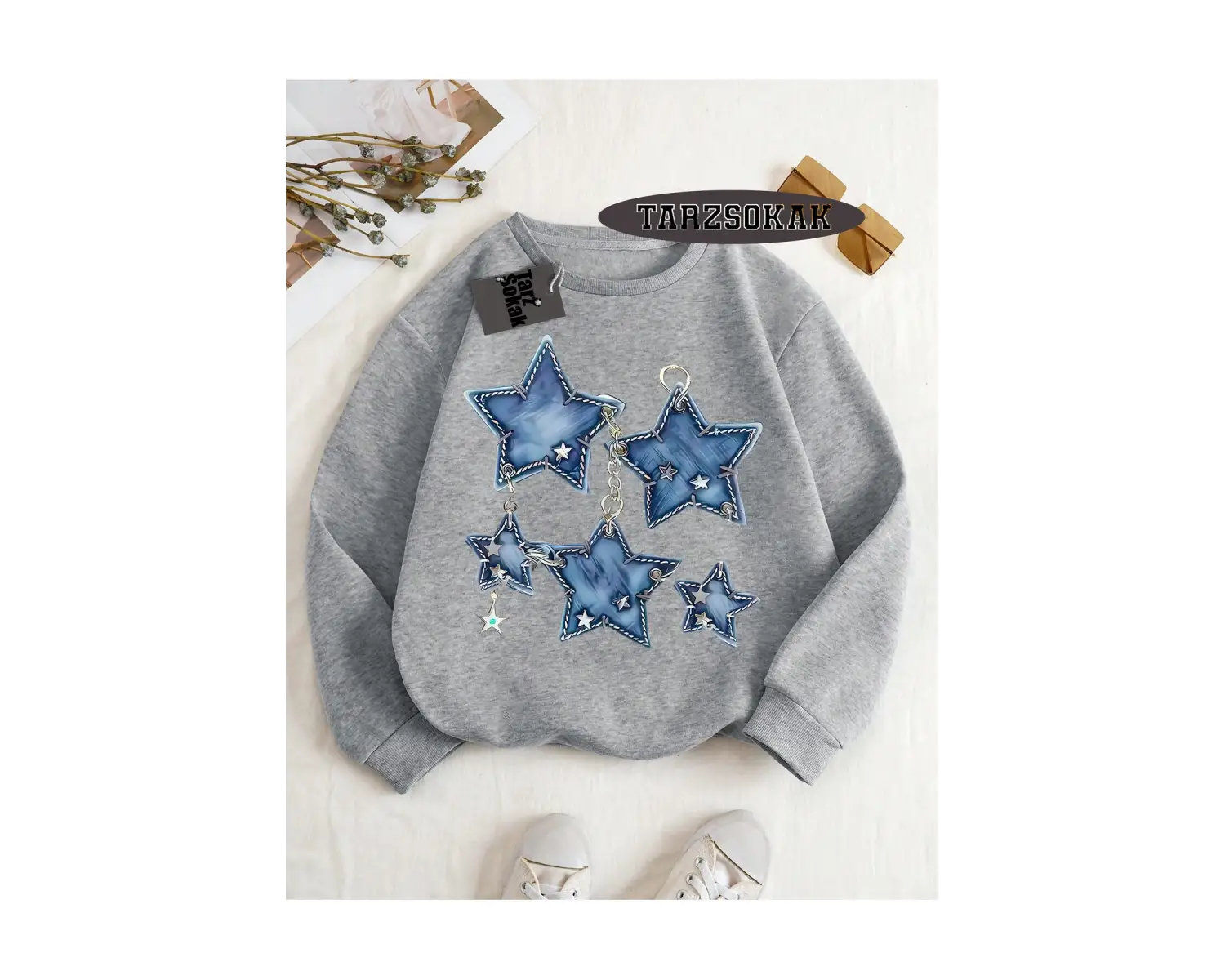 Biskilet Yaka Sweatshirt Beyaz YILDIZ DESENLİ Özel Tasarım