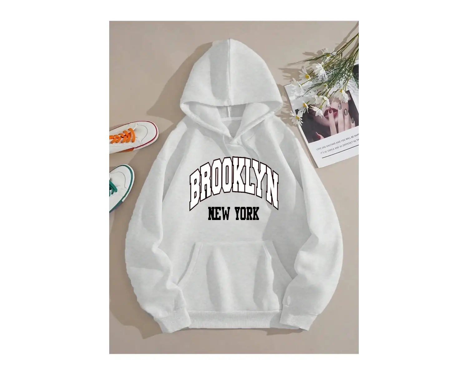 Brooklyn Baskılı Üç İplik Ünisex Oversize Kapüşonlu Sweatshirt Beyaz