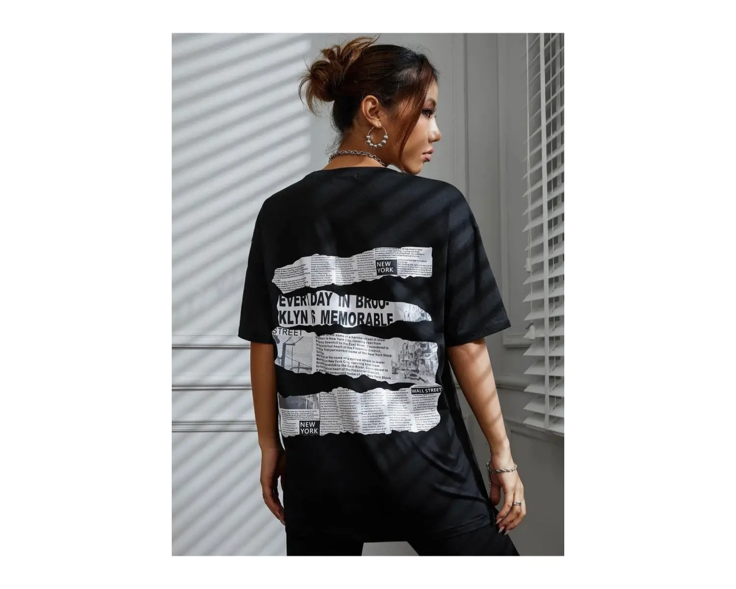 Brooklyn Slogan Baskılı Gazete Desenli Oversize