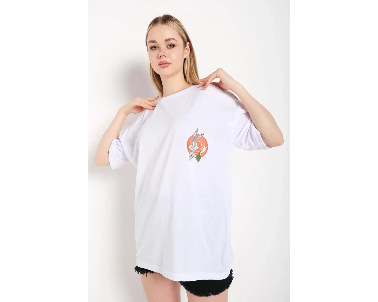 Bugs Bunny Baskılı Beyaz Oversize Tshırt