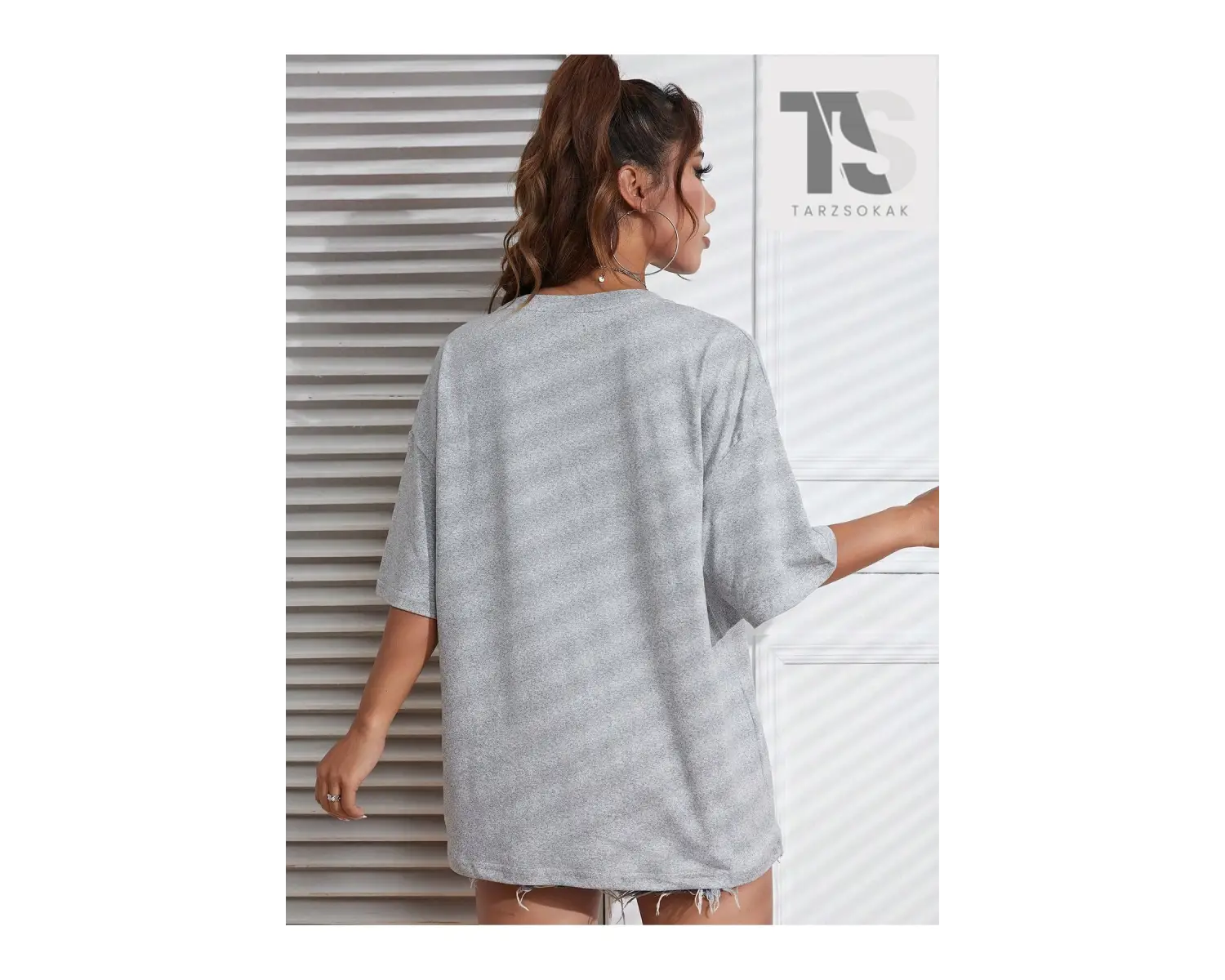 Cadılar Bayramı Kafatası ve Sloganlı Grafik Düşük Omuz Tişörtü