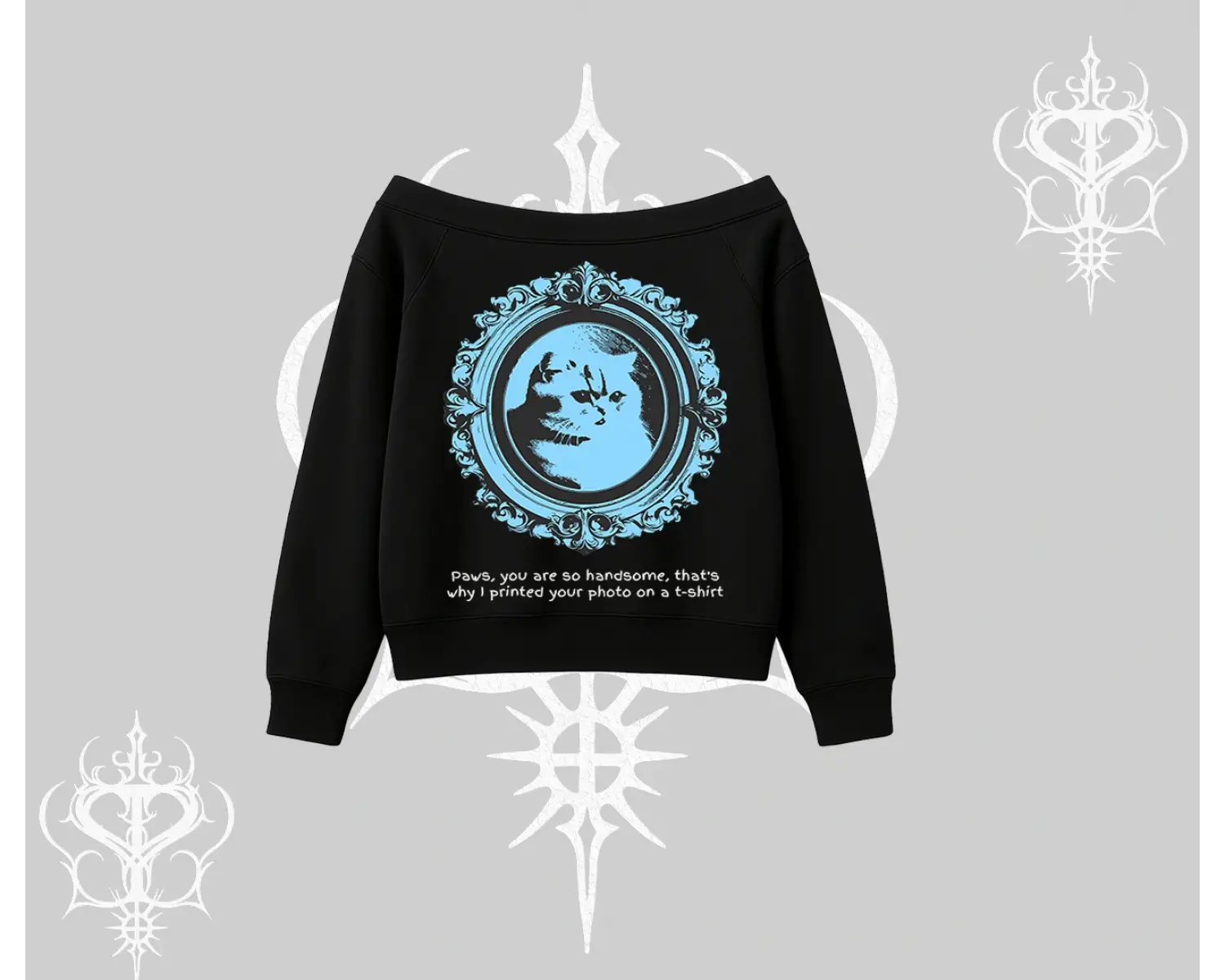 Çerçeveli Kedi Baskılı Kayık Yaka Sweatshirt