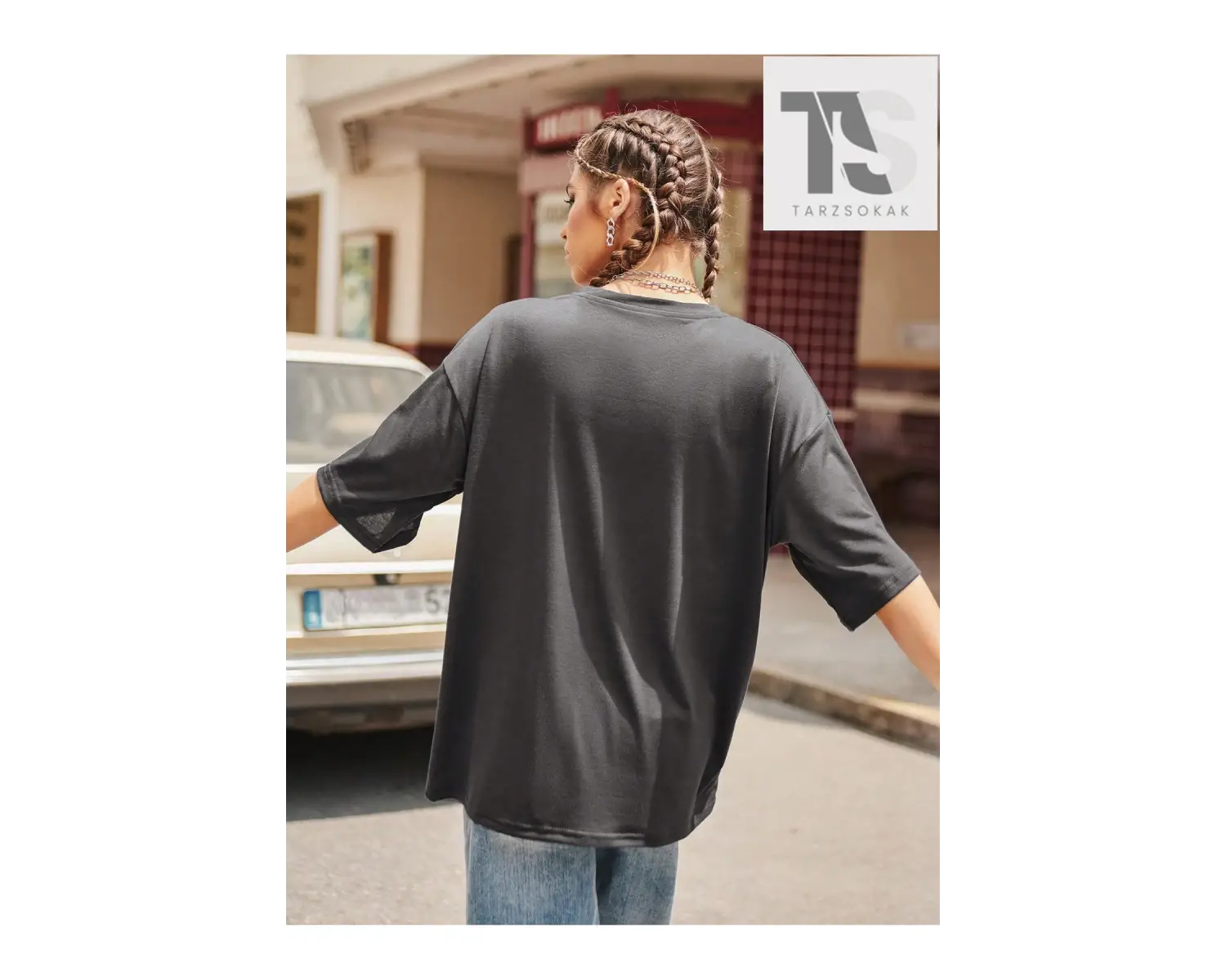 Çiçek Desenli Düşük Omuz Oversize Tişört