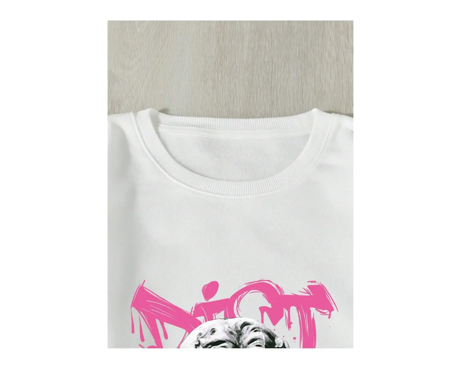 Coolane Heykel ve Slogan Grafikli Beyaz